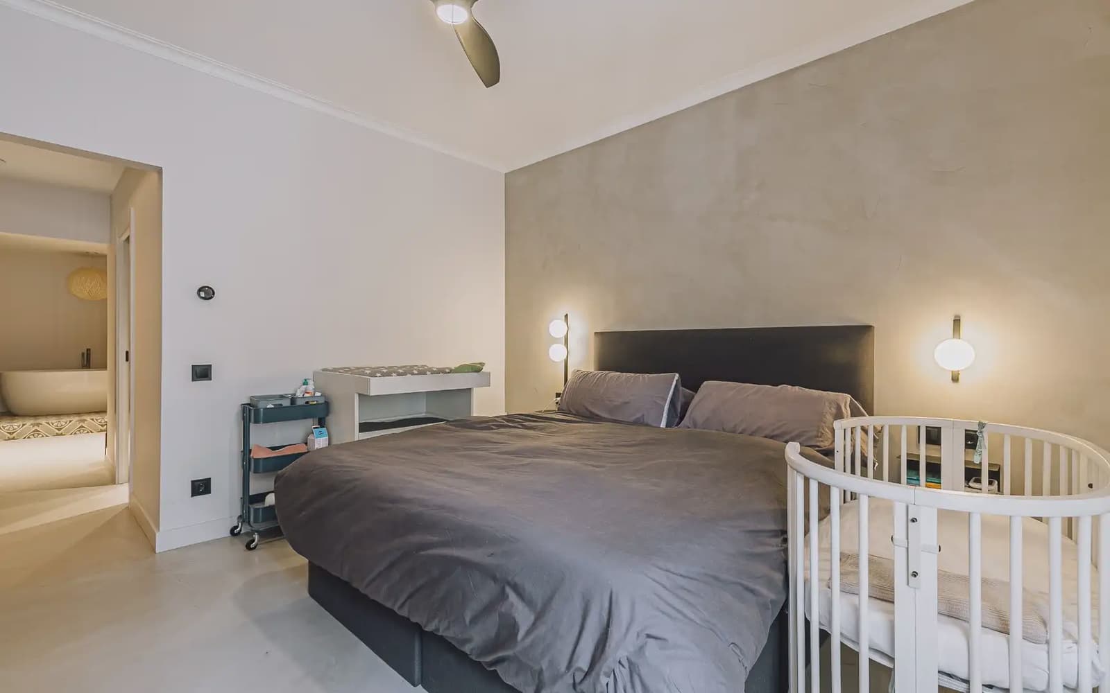 Piso de 3 habitaciones en Barcelona ciudad en venta - 1.395.000 € (Ref: 9890629)