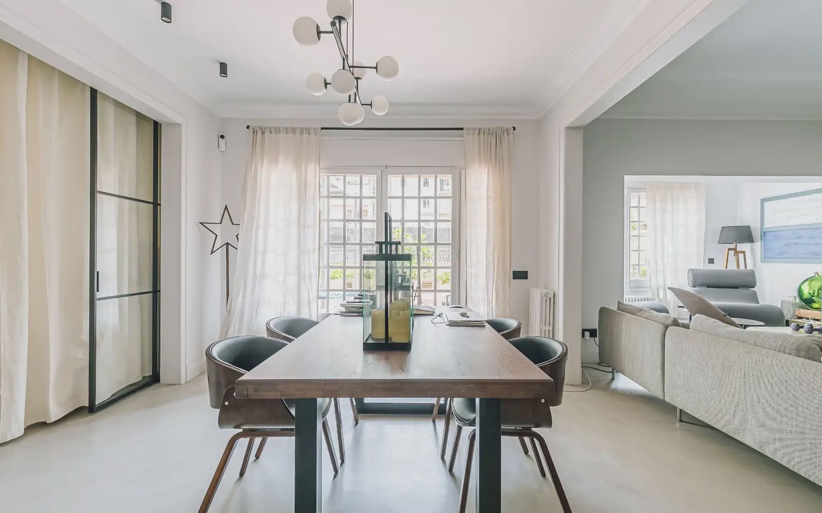 Piso de 3 habitaciones en Barcelona ciudad en venta - 1.395.000 € (Ref: 9890629)