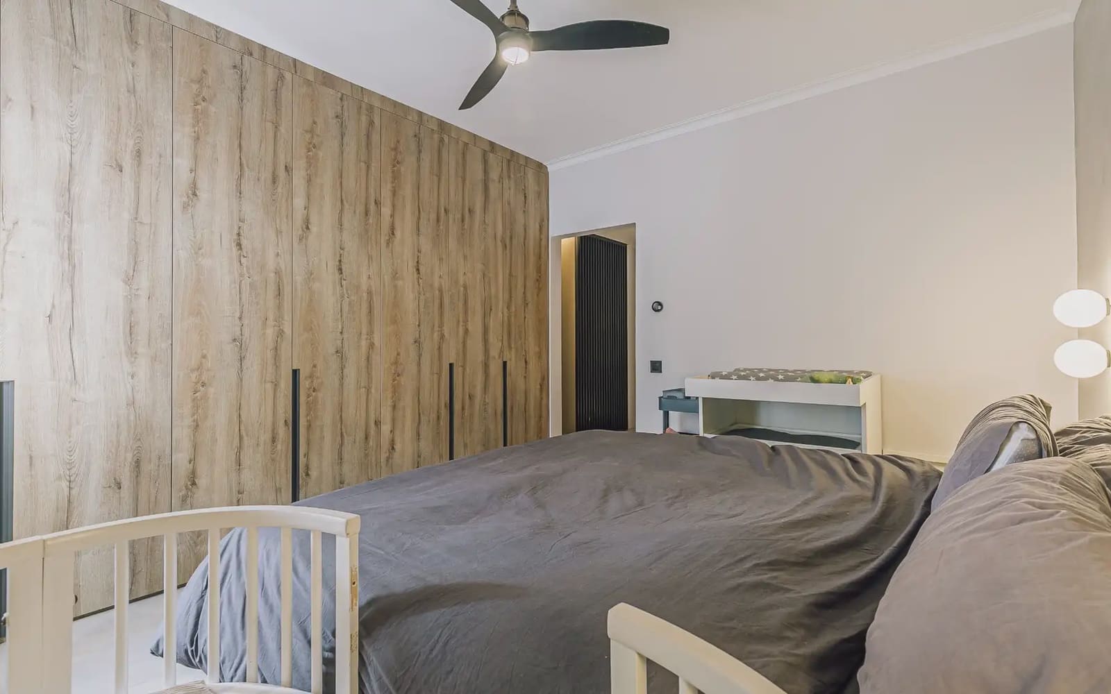 Piso de 3 habitaciones en Barcelona ciudad en venta - 1.395.000 € (Ref: 9890629)