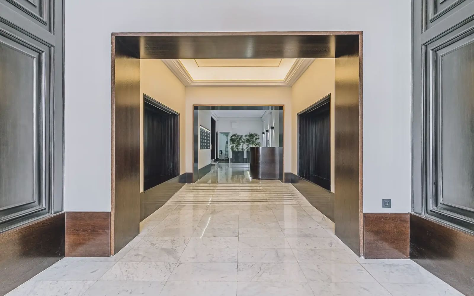 Piso de 3 habitaciones en Barcelona ciudad en venta - 1.395.000 € (Ref: 9890629)