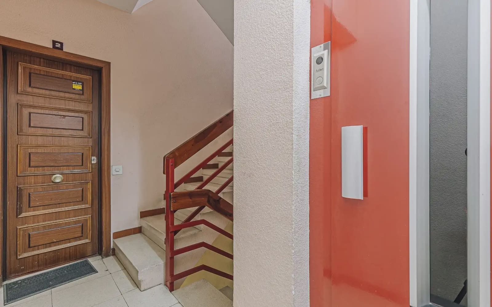 3 makuuhuone Asunto myytävänä paikassa Barcelona kaupunki - 325 000 € (Ref: 9893095)