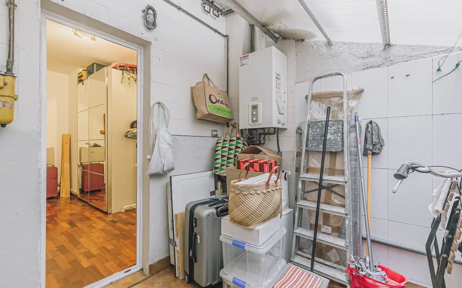 3 makuuhuone Asunto myytävänä paikassa Barcelona kaupunki - 325 000 € (Ref: 9893095)