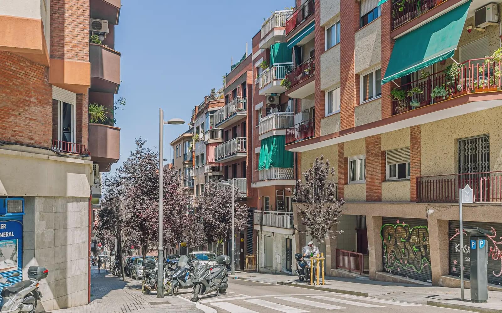 3 makuuhuone Asunto myytävänä paikassa Barcelona kaupunki - 325 000 € (Ref: 9893095)