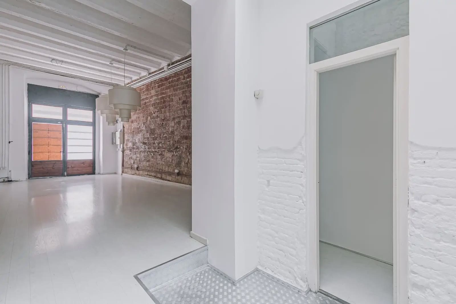 Bureau à louer à Barcelone ville - 1 650 € (Ref: 9897045)