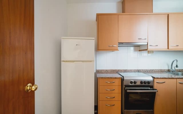 2 bedroom Flat for sale in Reus - € 130,000 (Ref: 9902483)