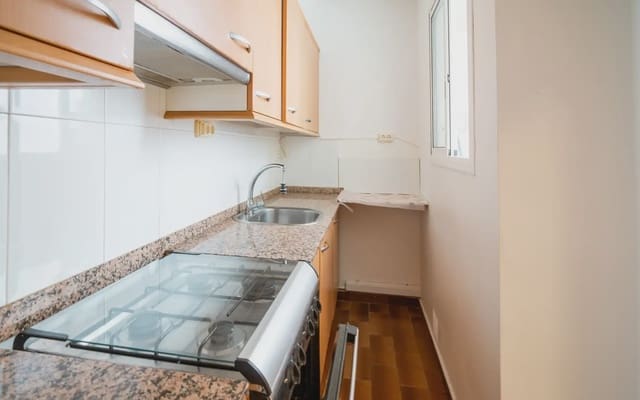 2 bedroom Flat for sale in Reus - € 130,000 (Ref: 9902483)