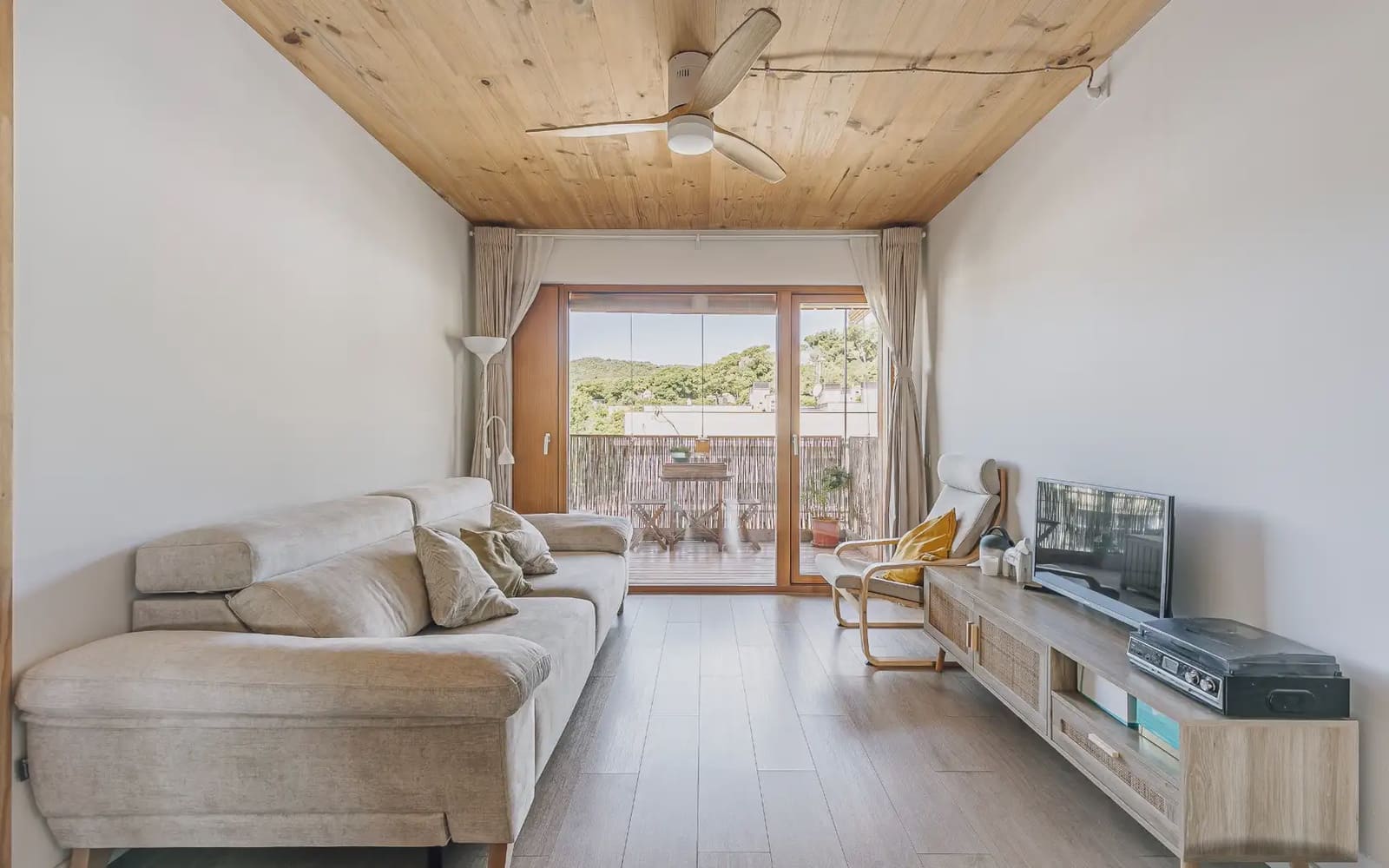 3 Zimmer Wohnung zu verkaufen in Dosrius mit Pool Garage - 359.000 € (Ref: 9902484)