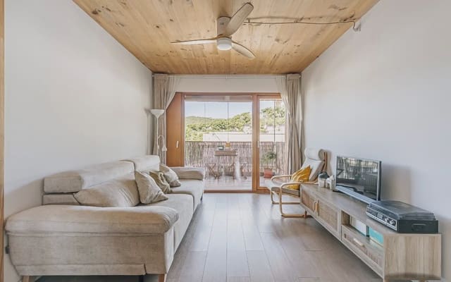 3 Zimmer Wohnung zu verkaufen in Dosrius mit Pool Garage - 359.000 € (Ref: 9902484)
