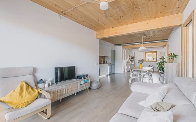 3 Zimmer Wohnung zu verkaufen in Dosrius mit Pool Garage - 359.000 € (Ref: 9902484)