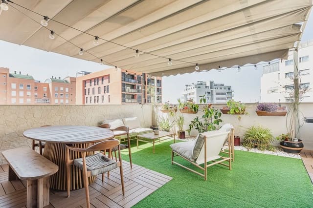 3 bedroom Apartment for sale in Sant Pau, Valencia city with pool garage - € 623,000 (Ref: 9905277)