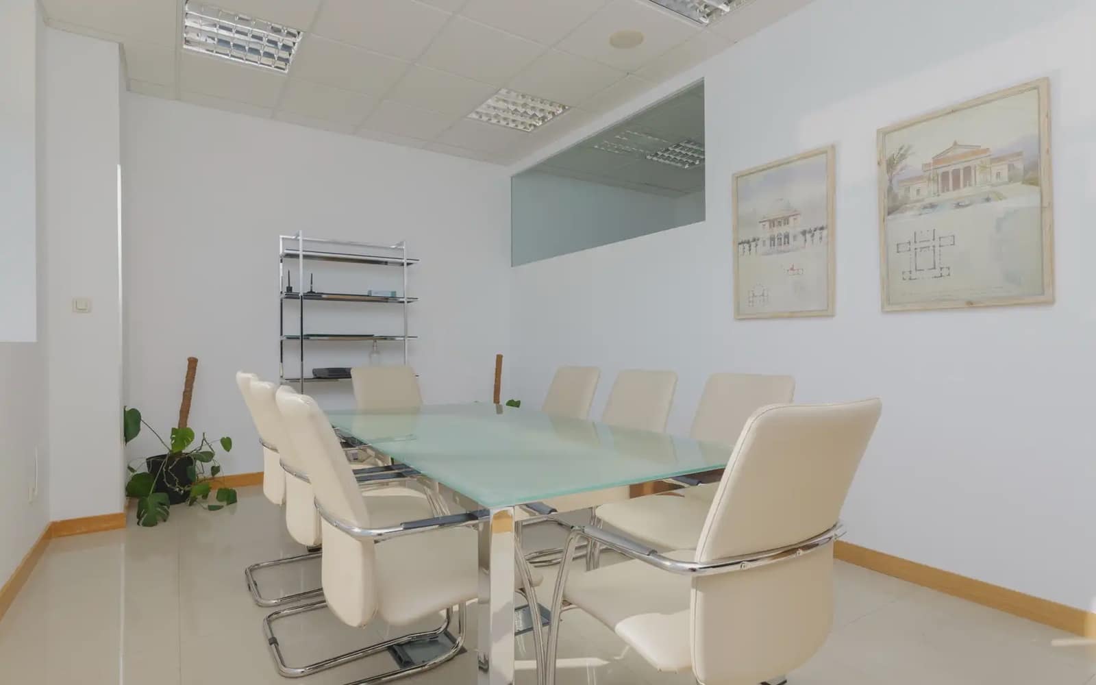 Oficina en Madrid ciudad en alquiler - 1.200 € (Ref: 9911984)