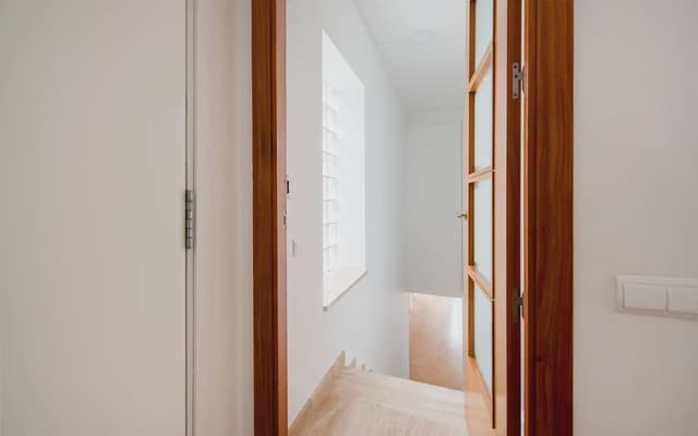 5 camera da letto Villa in vendita in Sant Pol de Mar con piscina garage - 760.000 € (Rif: 9911987)