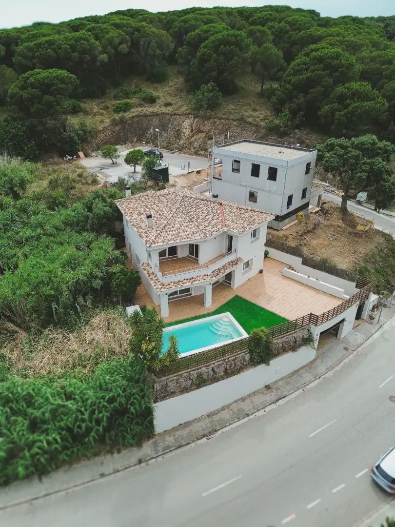 5 camera da letto Villa in vendita in Sant Pol de Mar con piscina garage - 760.000 € (Rif: 9911987)