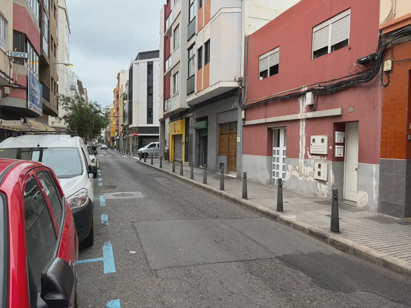 Komercyjne na sprzedaż w Las Palmas de Gran Canaria - 55 000 € (Ref: 9912251)