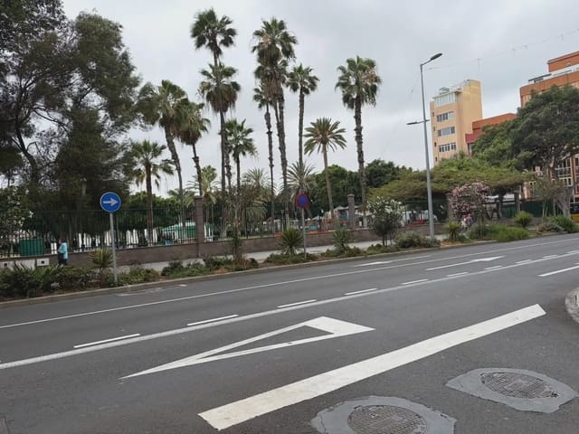 Komercyjne na sprzedaż w Isleta, Las Palmas de Gran Canaria - 55 000 € (Ref: 9912251)