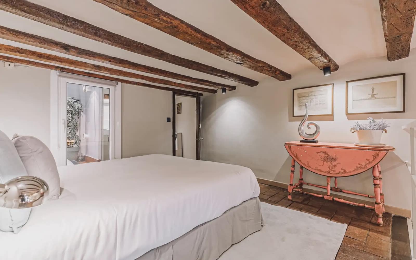 Kaupallinen myytävänä paikassa Barcelona kaupunki - 269 000 € (Ref: 9915030)