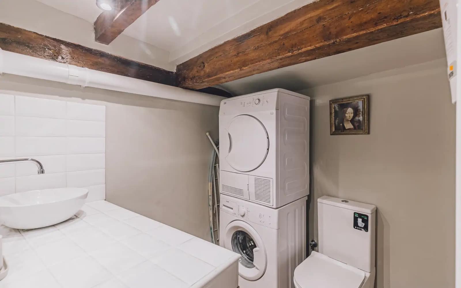 Kaupallinen myytävänä paikassa Barcelona kaupunki - 269 000 € (Ref: 9915030)