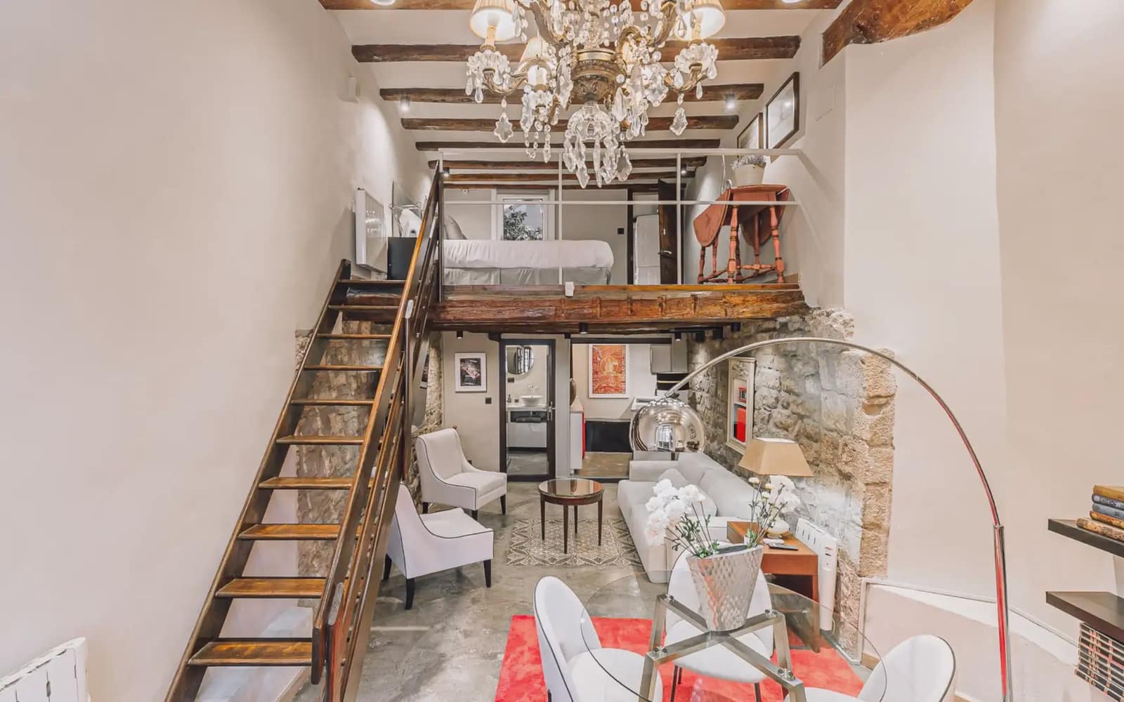 Kaupallinen myytävänä paikassa Barcelona kaupunki - 269 000 € (Ref: 9915030)