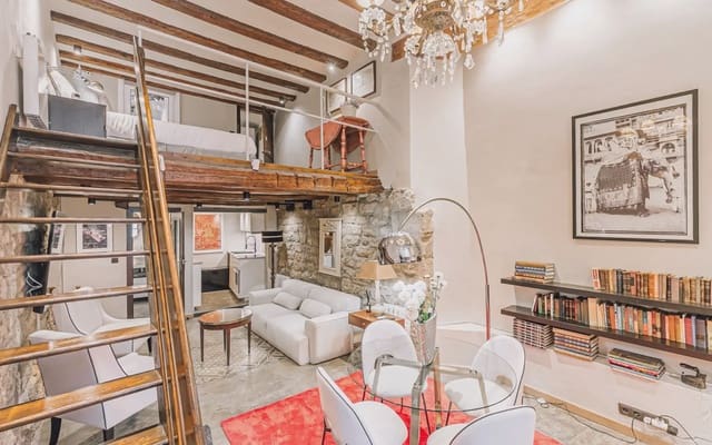 Kaupallinen myytävänä paikassa Sant Pere, Santa Caterina i La Ribera, Barcelona kaupunki - 269 000 € (Ref: 9915030)