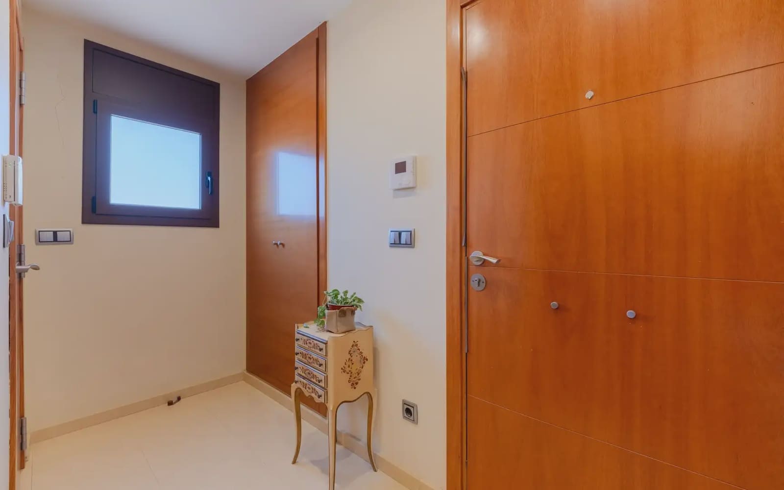 4 bedroom Villa for sale in La Bisbal d'Emporda with garage - € 600,000 (Ref: 9919018)