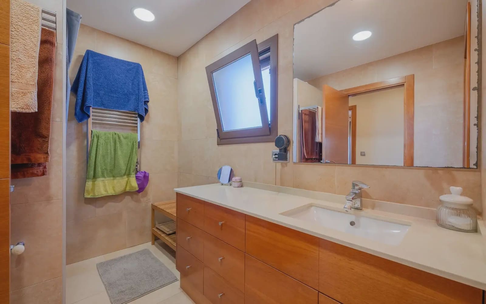 4 bedroom Villa for sale in La Bisbal d'Emporda with garage - € 600,000 (Ref: 9919018)