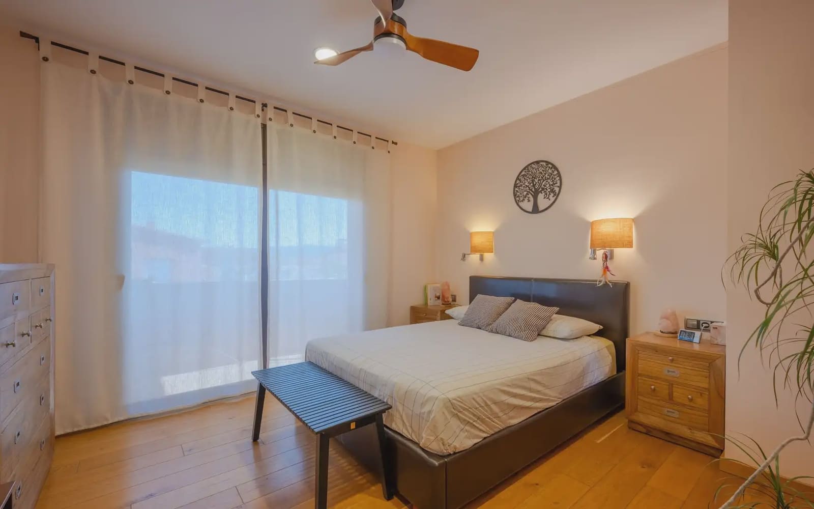 4 bedroom Villa for sale in La Bisbal d'Emporda with garage - € 600,000 (Ref: 9919018)