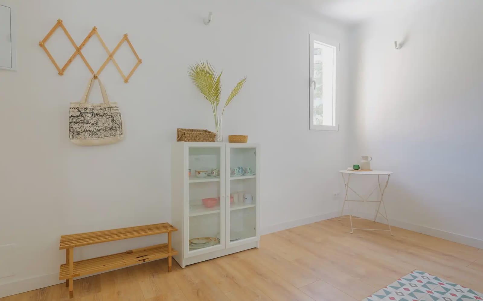 Appartement de 2 chambres à louer à Madrid ville - 2 100 € (Ref: 9919104)