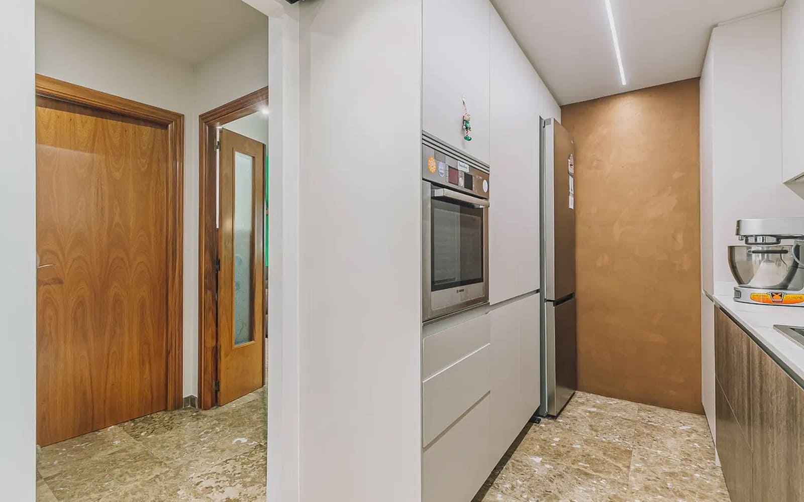 3 slaapkamer Appartement te koop in Barcelona stad - € 650.000 (Ref: 9919105)