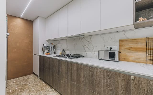 3 slaapkamer Appartement te koop in La Sagrada Família, Barcelona stad - € 650.000 (Ref: 9919105)