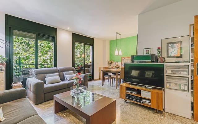 3 slaapkamer Appartement te koop in La Sagrada Família, Barcelona stad - € 650.000 (Ref: 9919105)