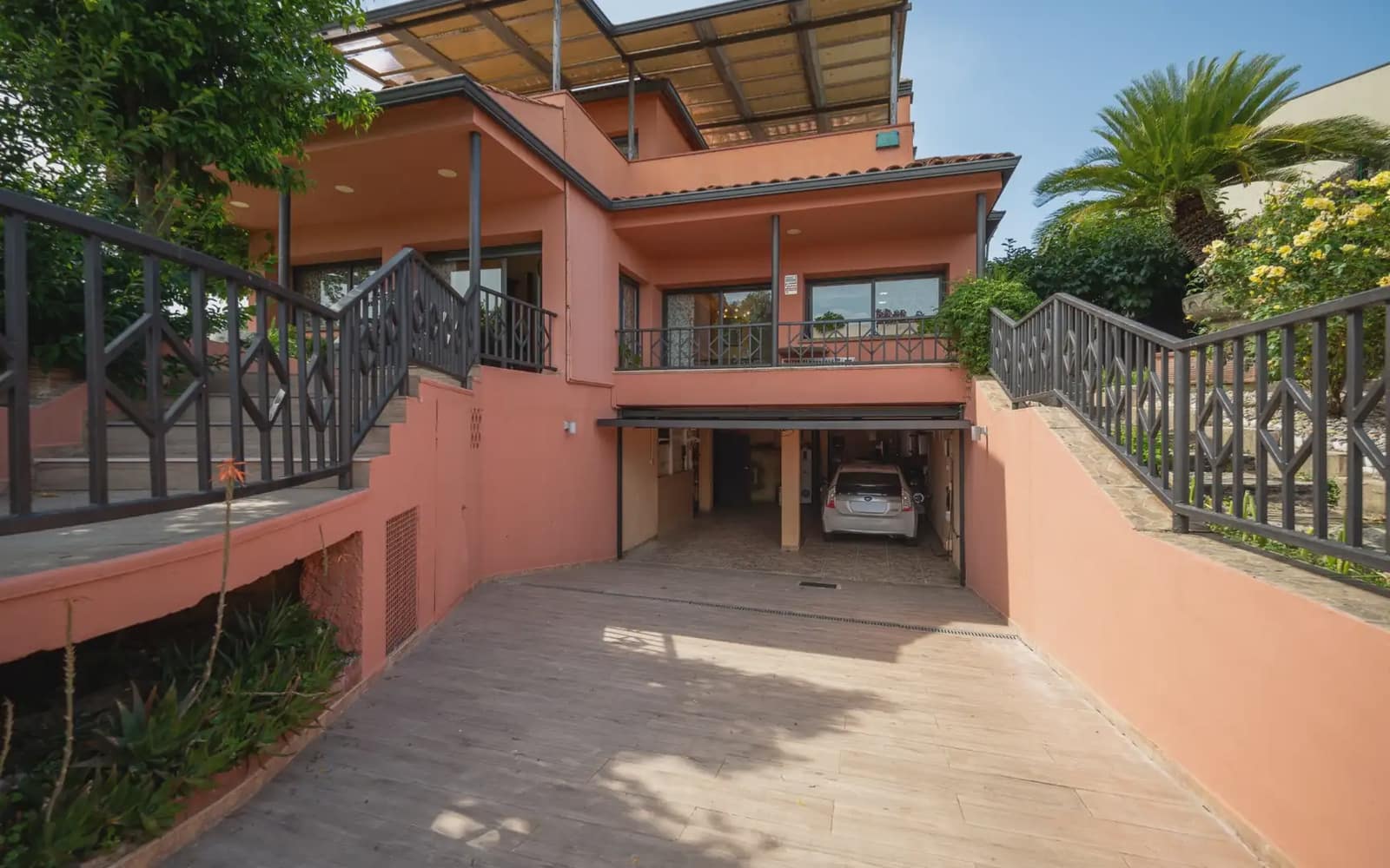 4 sypialnia Willa na sprzedaż w Aiguaviva z basenem garażem - 789 000 € (Ref: 9921102)