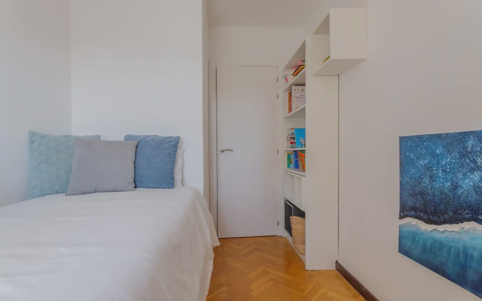 4 bedroom Flat for sale in Madrid city with pool - € 695,000 (Ref: 9921412)