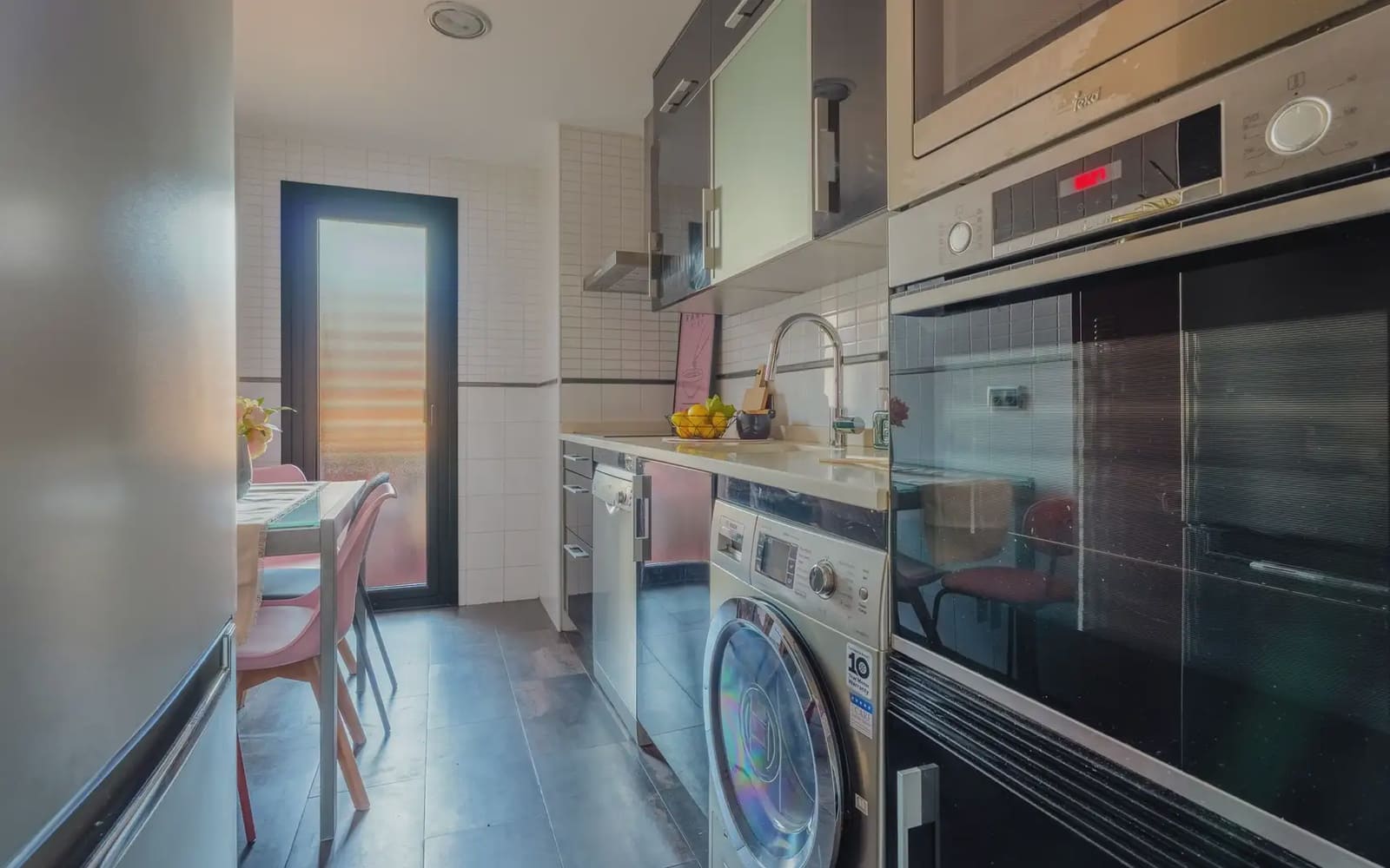4 bedroom Flat for sale in Madrid city with pool - € 695,000 (Ref: 9921412)