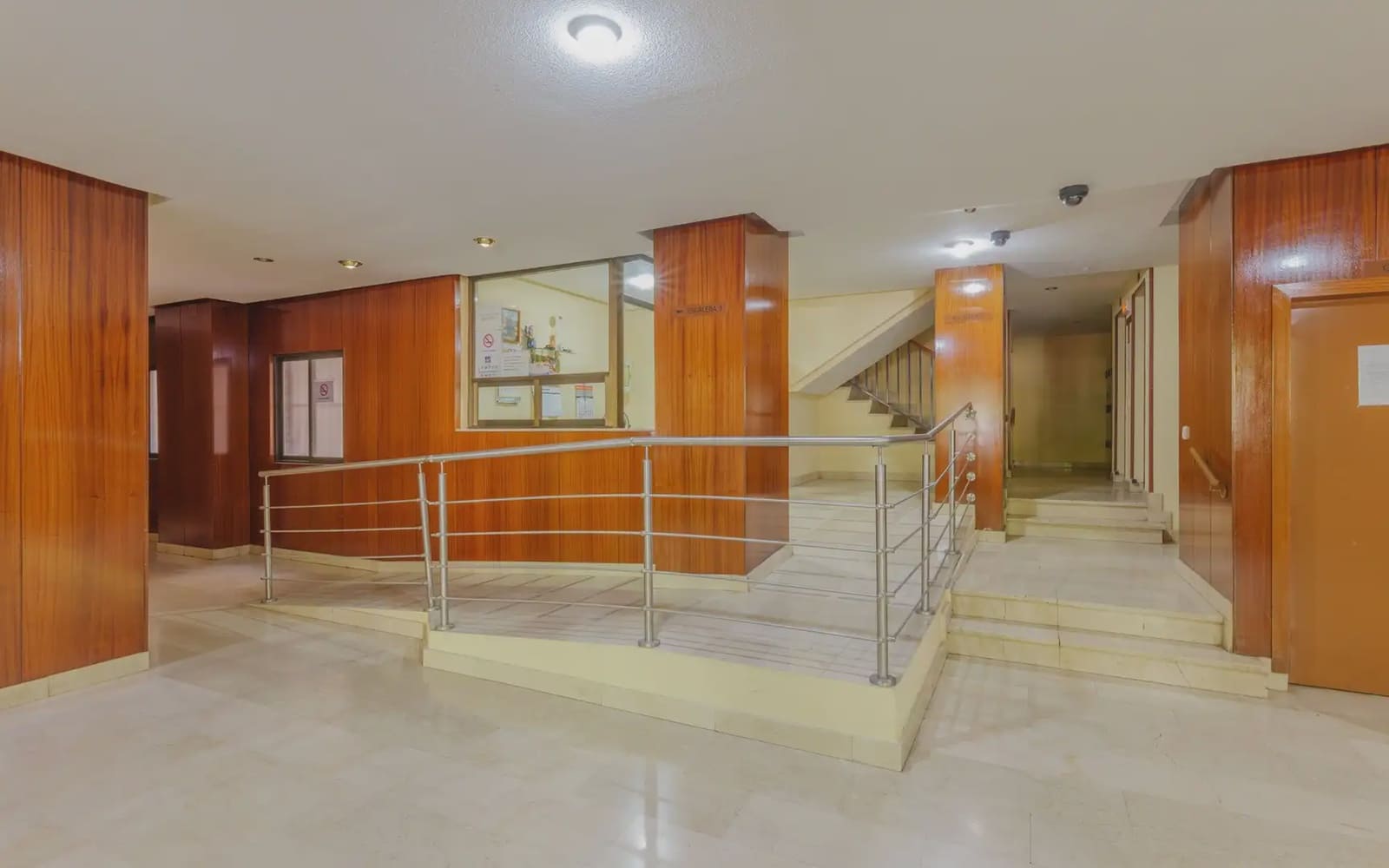 4 bedroom Flat for sale in Madrid city with pool - € 695,000 (Ref: 9921412)