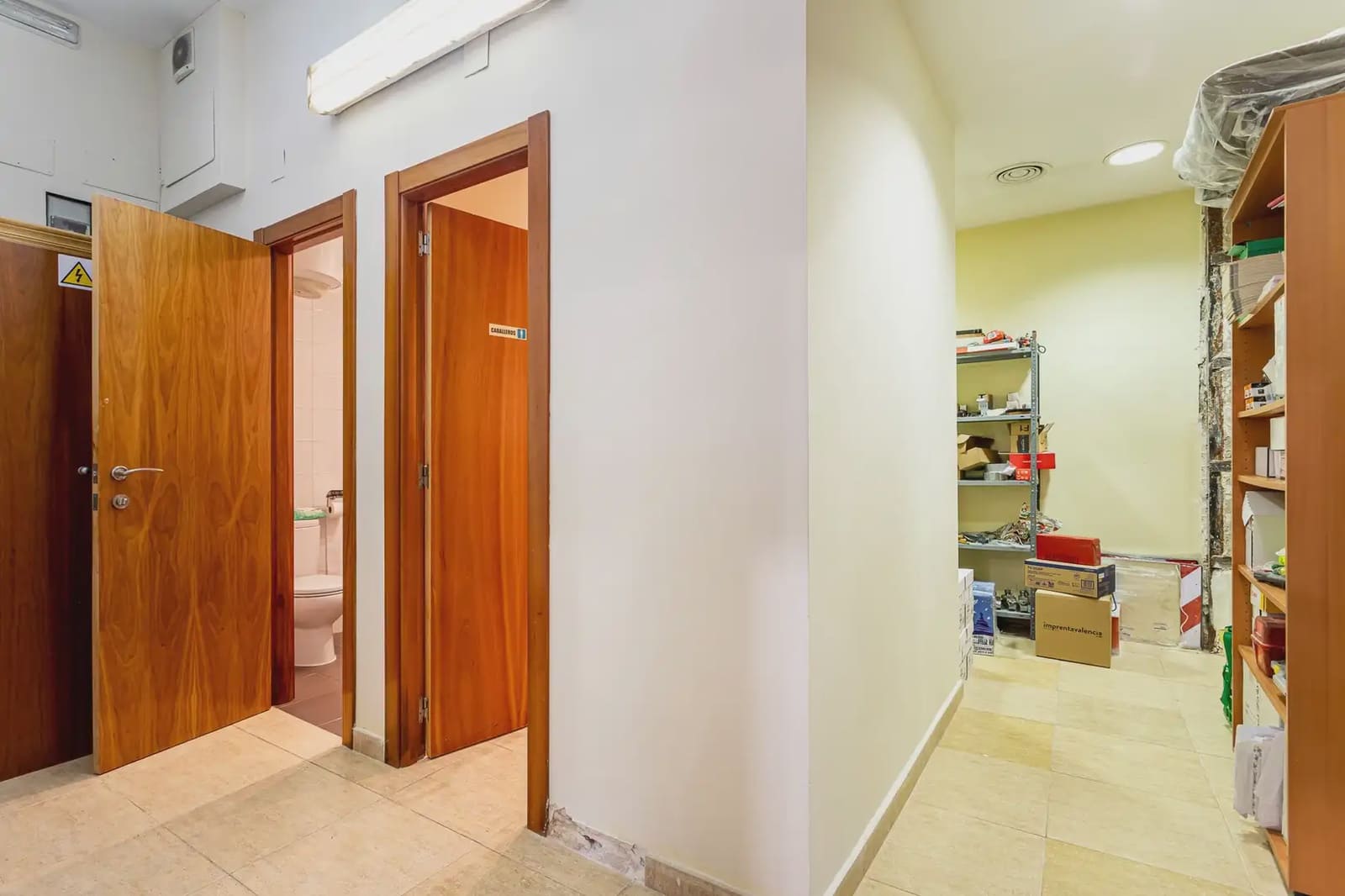 Local Comercial en València ciudad en venta - 750.000 € (Ref: 9921413)