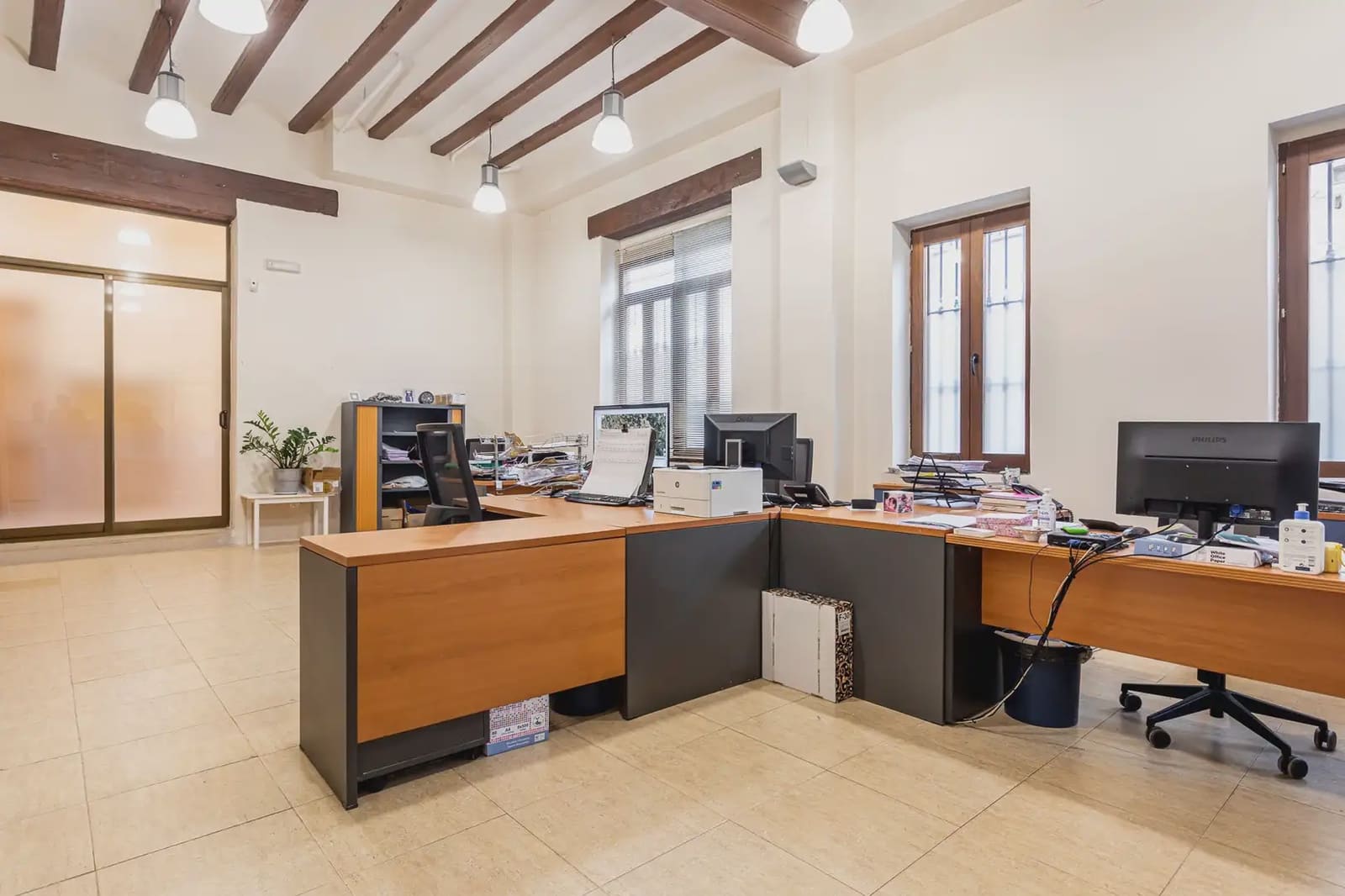 Local Comercial en València ciudad en venta - 750.000 € (Ref: 9921413)