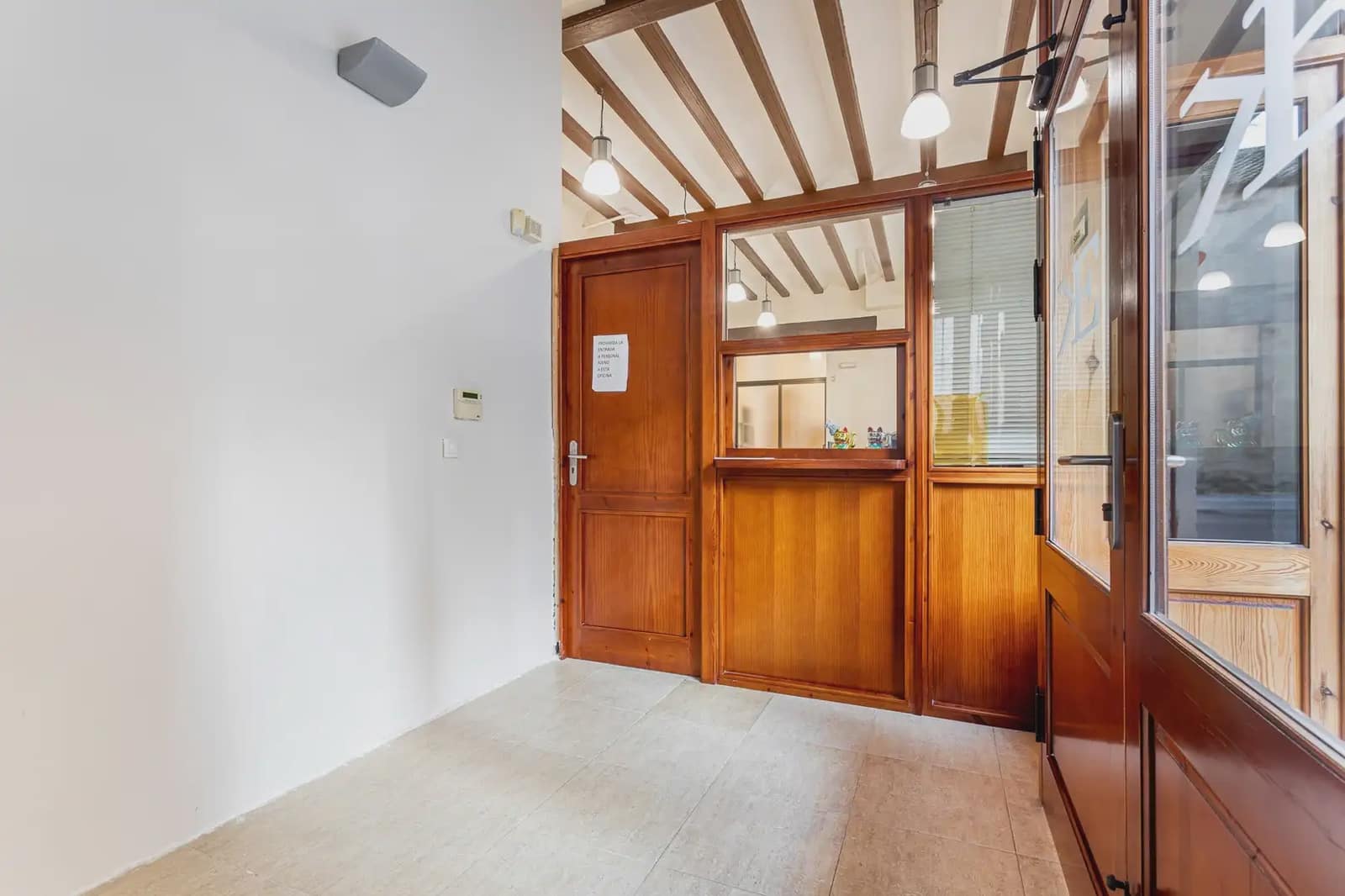 Local Comercial en València ciudad en venta - 750.000 € (Ref: 9921413)
