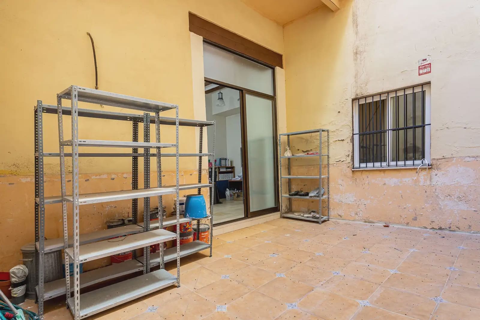 Local Comercial en València ciudad en venta - 750.000 € (Ref: 9921413)
