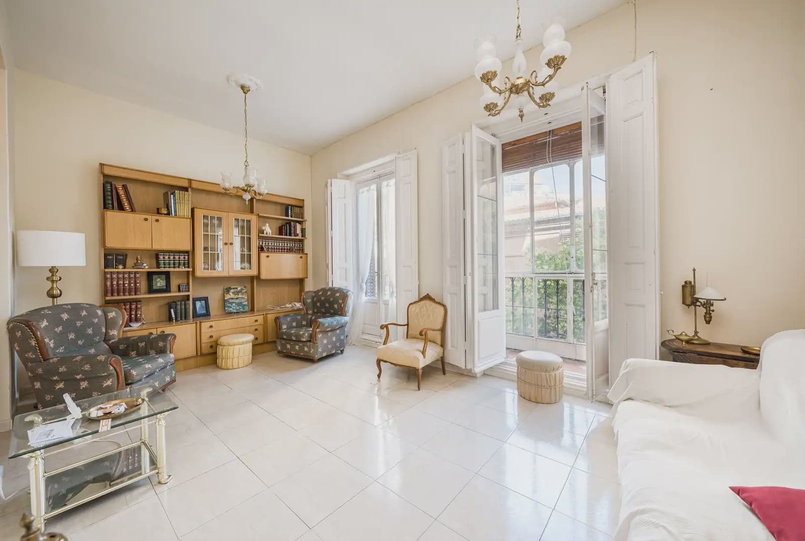 5 slaapkamer Flat te koop in Madrid stad - € 1.319.500 (Ref: 9924951)