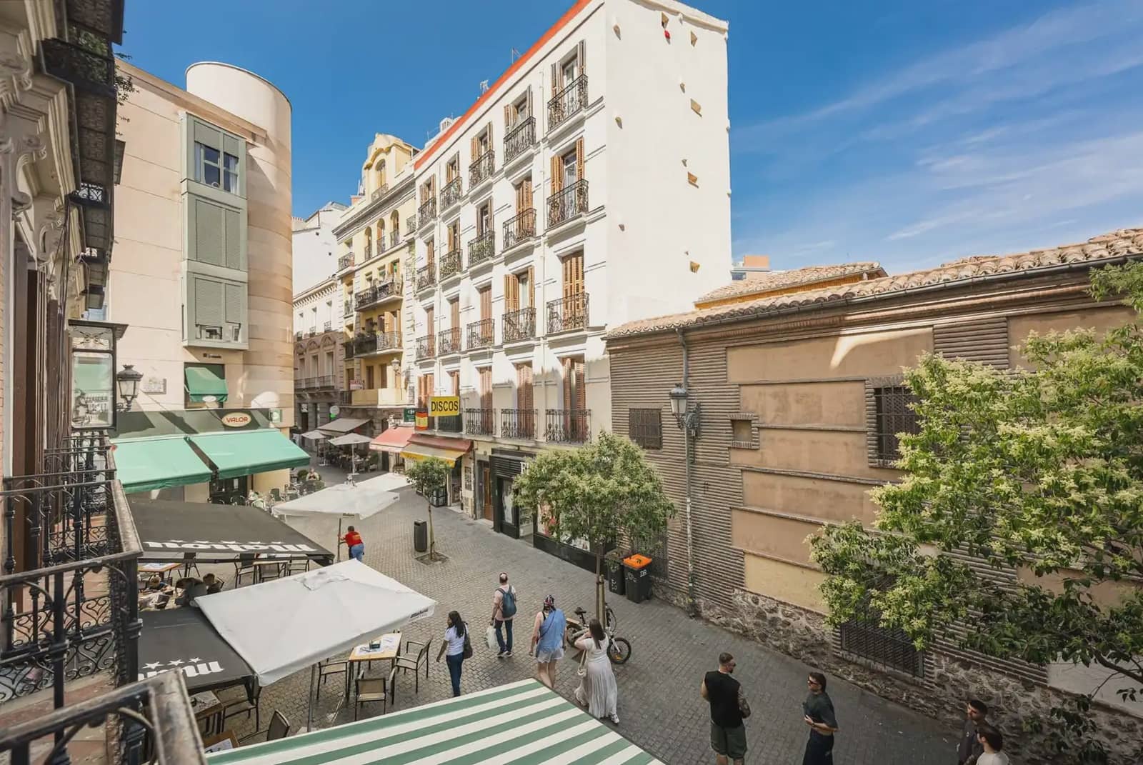 5 slaapkamer Flat te koop in Madrid stad - € 1.319.500 (Ref: 9924951)