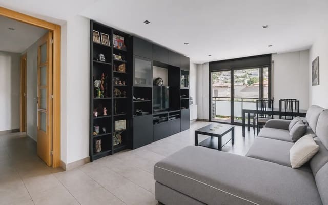 3 soveværelse Lejlighed til salg i Cervelló med garage - € 350.000 (Ref: 9928167)