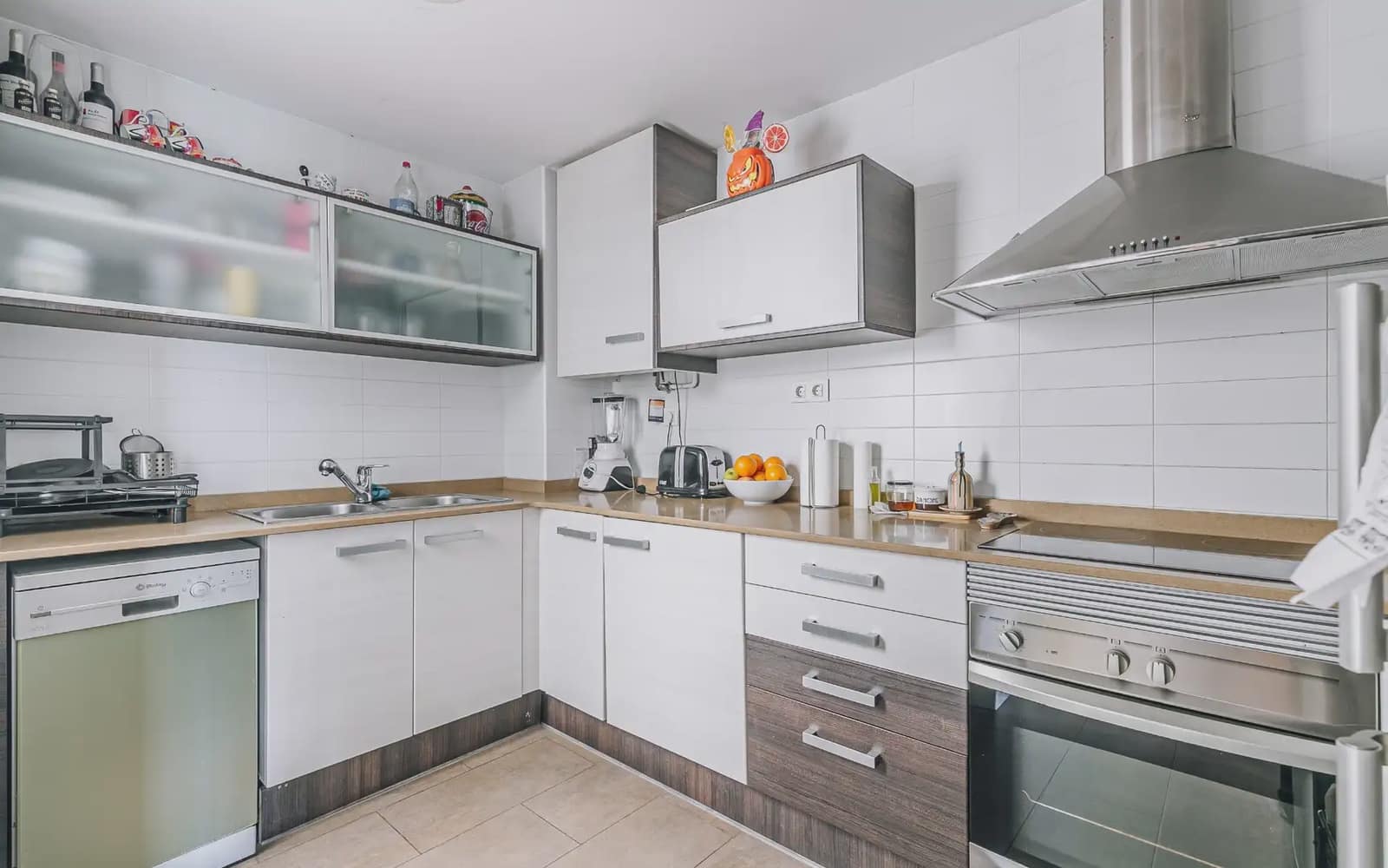 3 bedroom Flat for sale in Cervello with garage - € 350,000 (Ref: 9928167)
