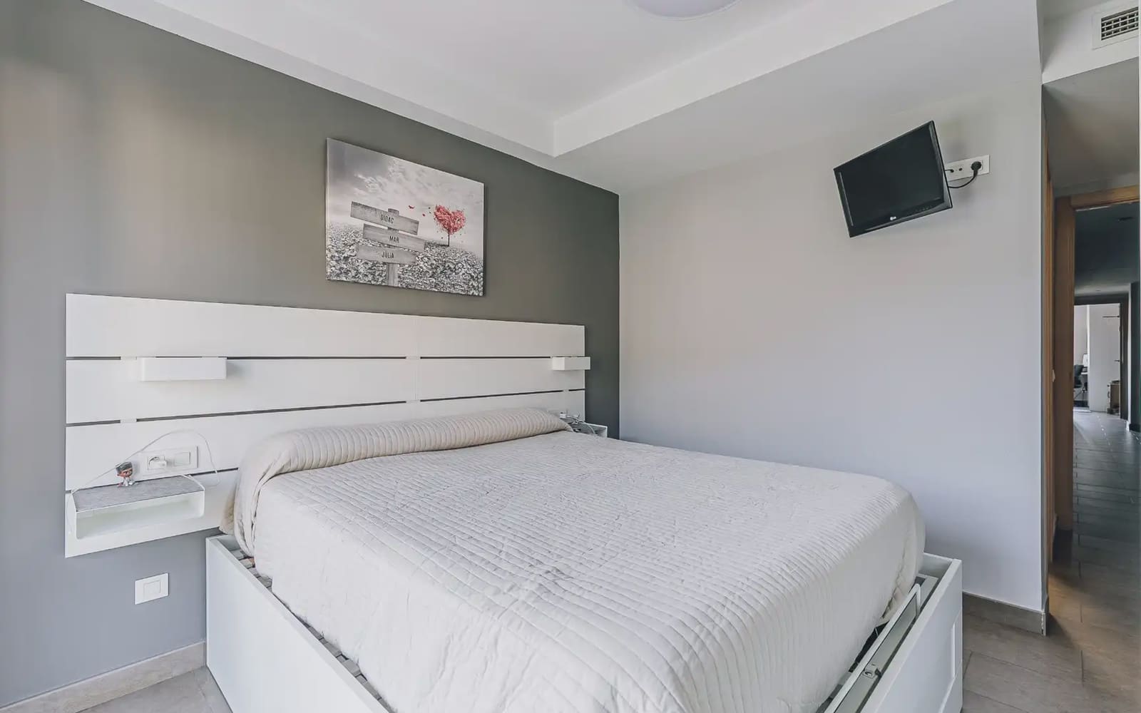 3 bedroom Flat for sale in Cervello with garage - € 350,000 (Ref: 9928167)