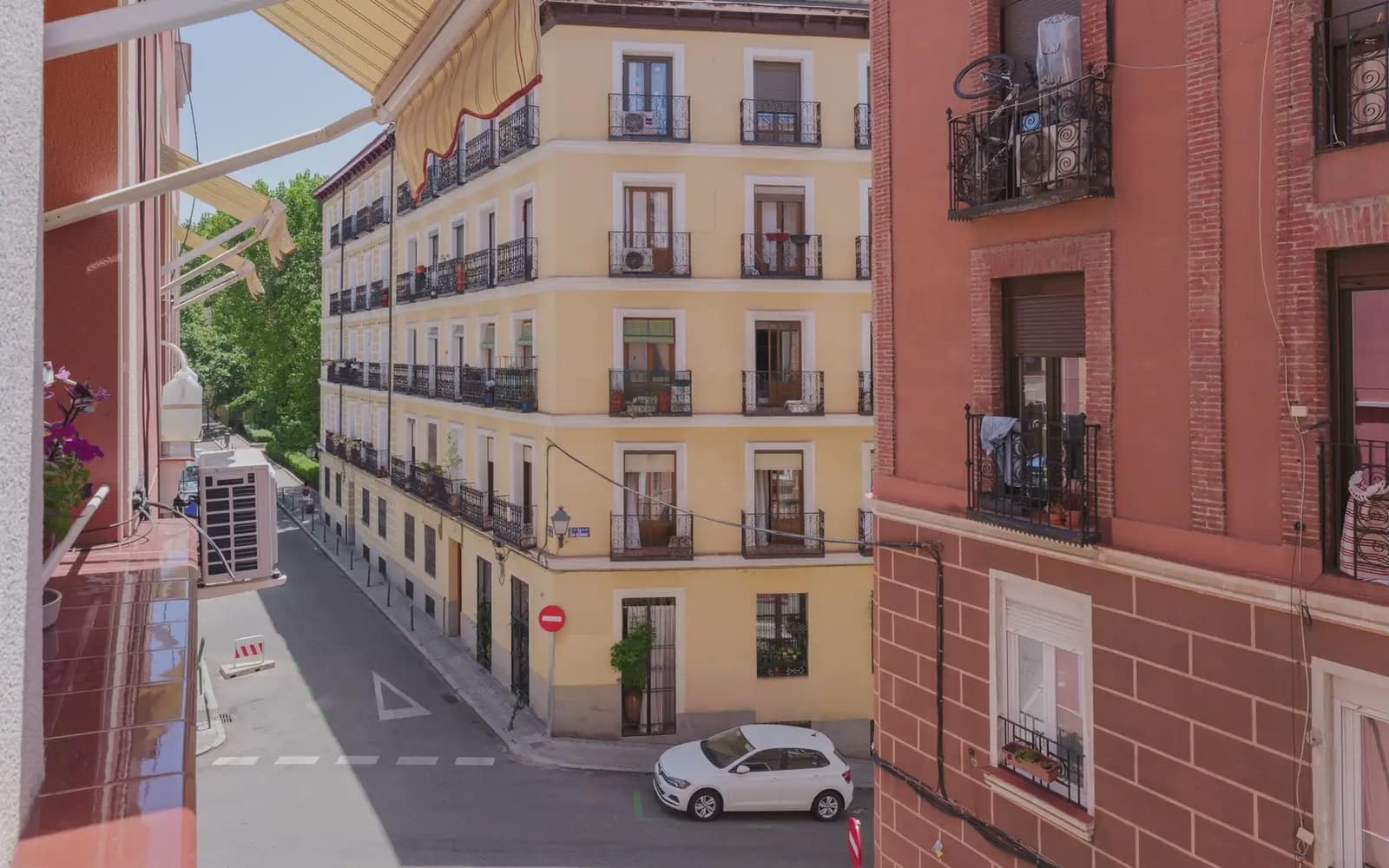 1 soveværelse Lejlighed til leje i Madrid by - € 1.850 (Ref: 9928168)
