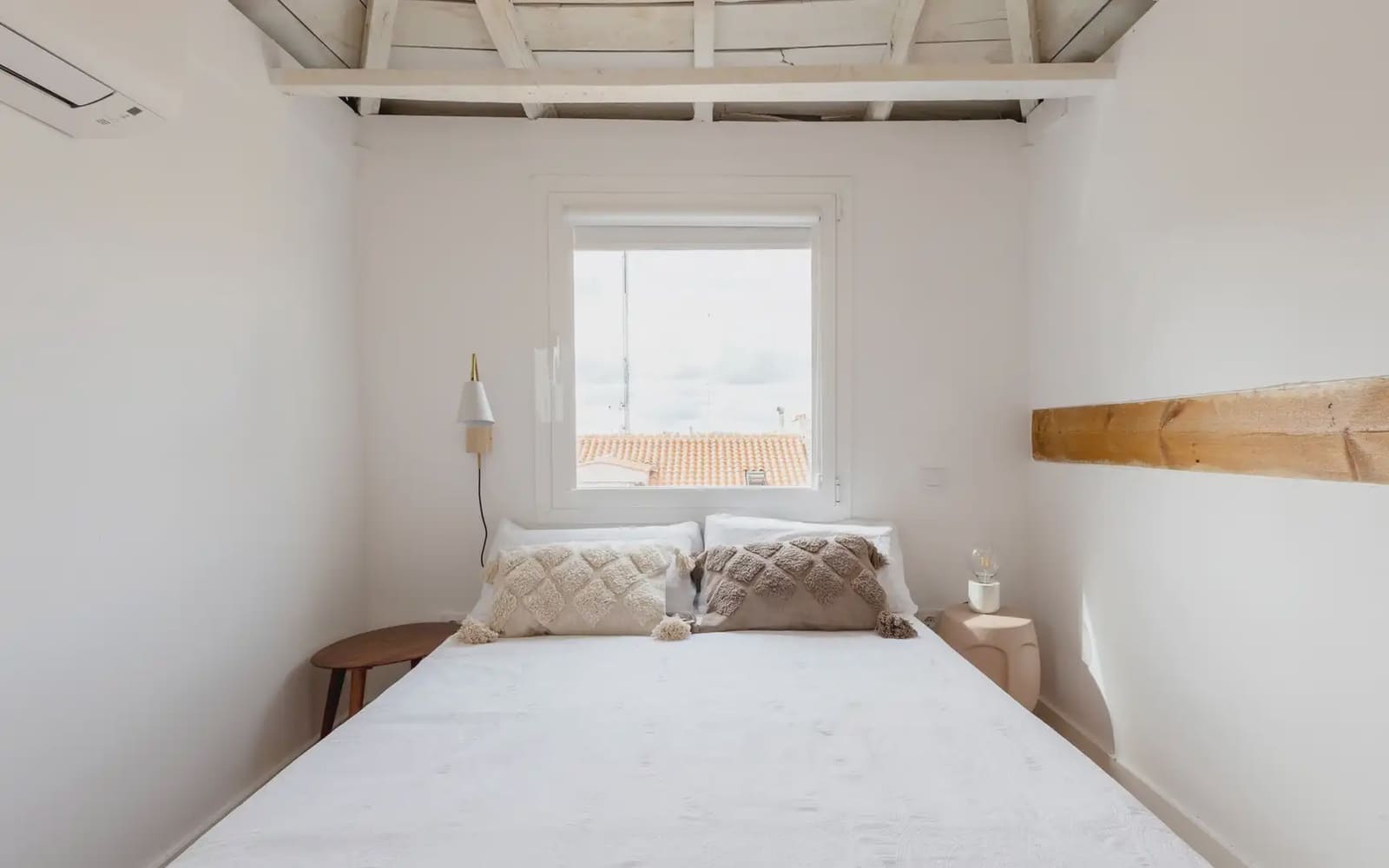 2 bedroom Apartment for rent in Madrid city - € 1,400 (Ref: 9928365)