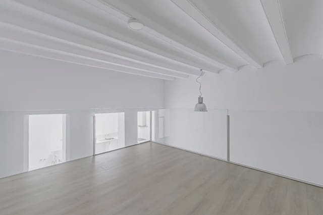 Kommersiell til leie i La Vila de Gràcia, Barcelona by - € 1 650 (Ref: 9932197)