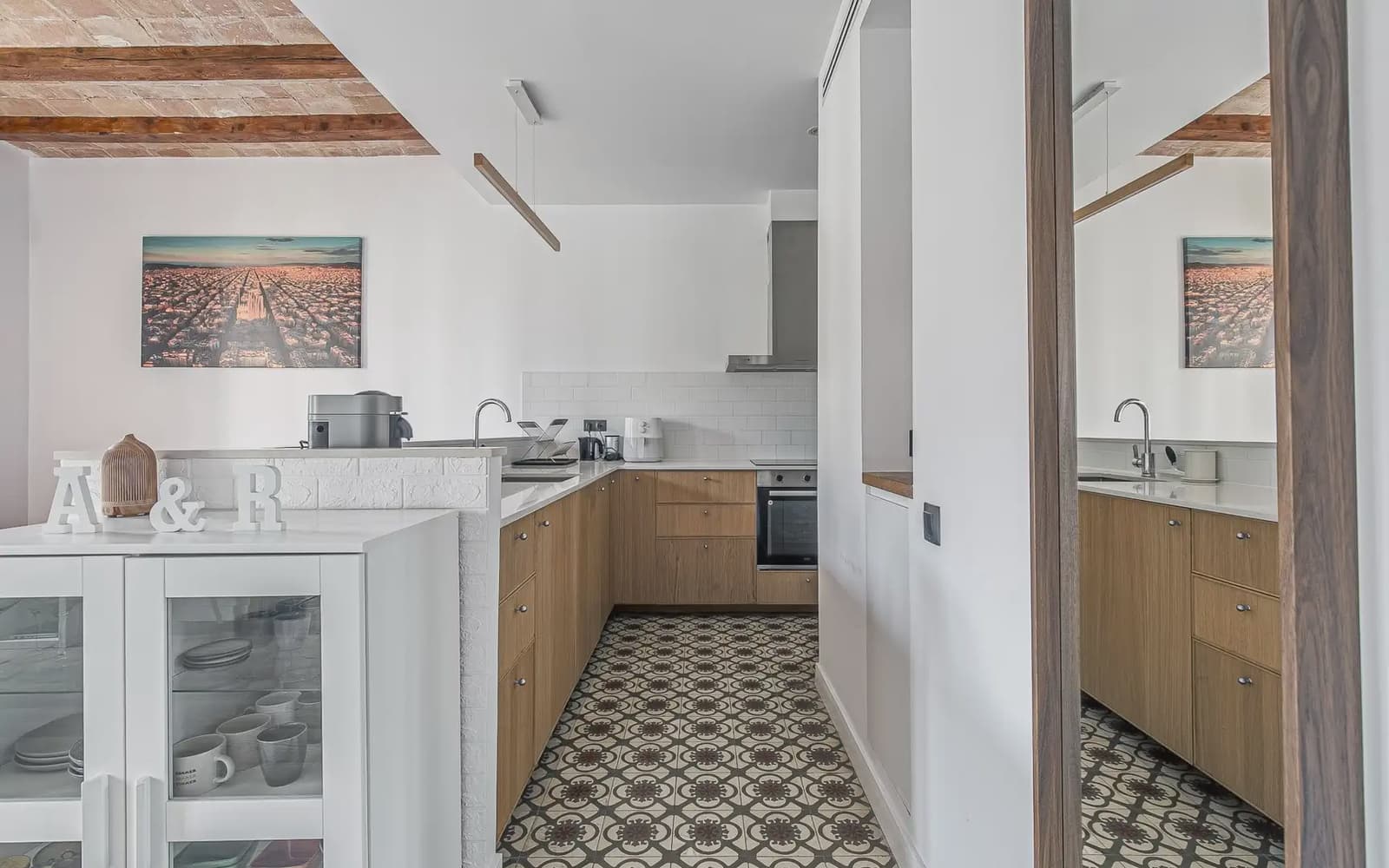3 slaapkamer Flat te huur in Barcelona stad - € 2.350 (Ref: 9932299)