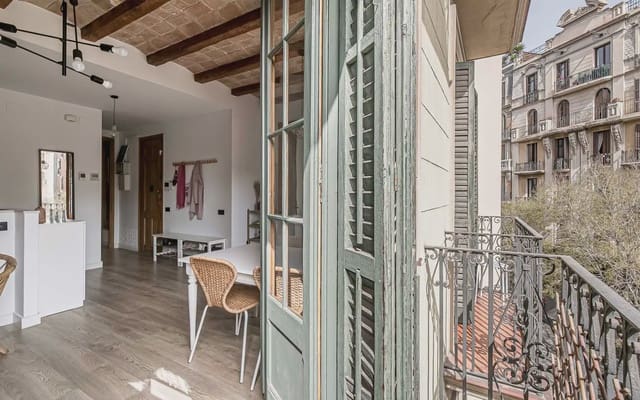 3 makuuhuone Asunto vuokrattavana paikassa El Fort Pienc, Barcelona kaupunki - 2 350 € (Ref: 9932299)