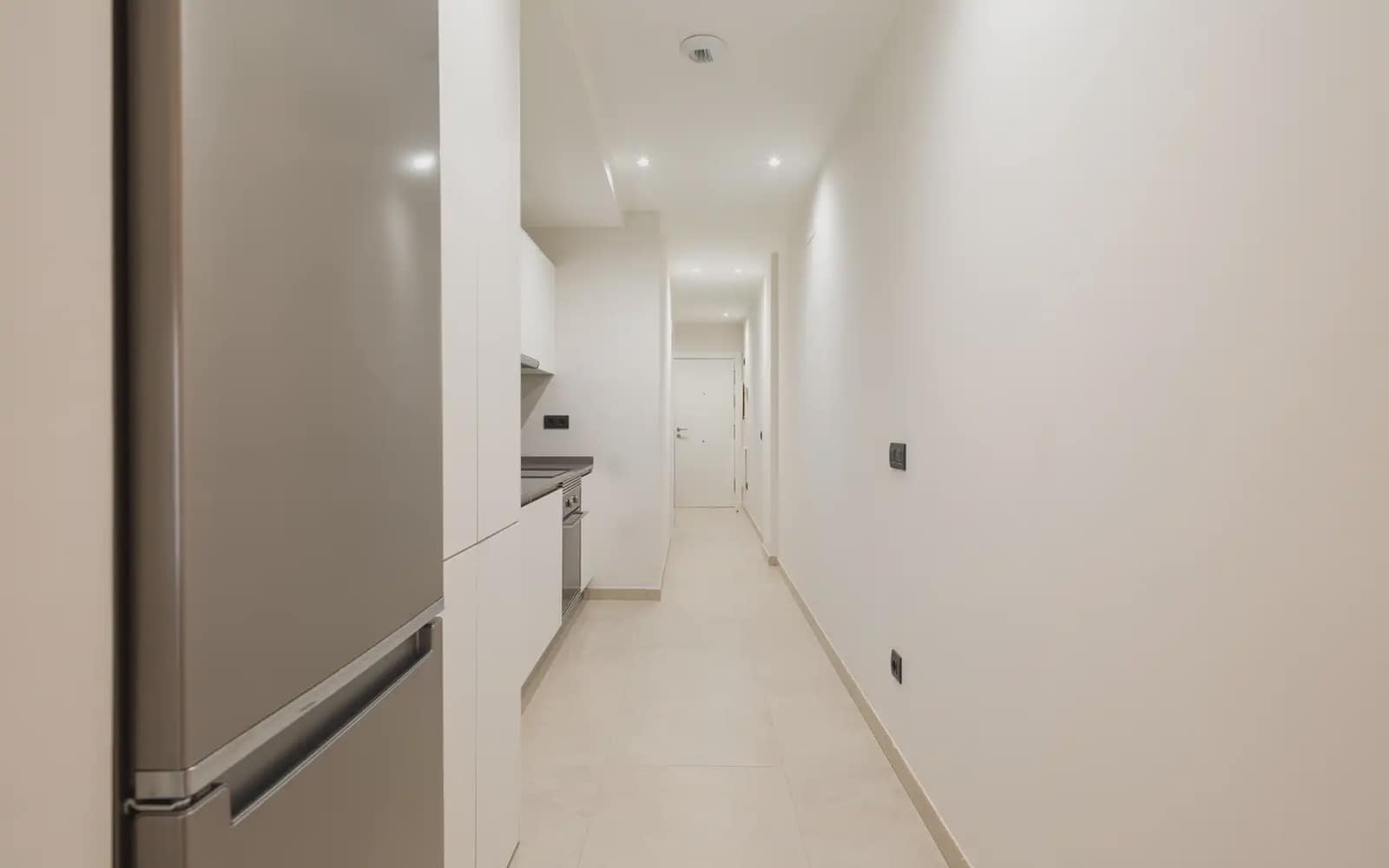 Appartement de 1 chambre à louer à Las Palmas de Gran Canaria - 900 € (Ref: 9932300)