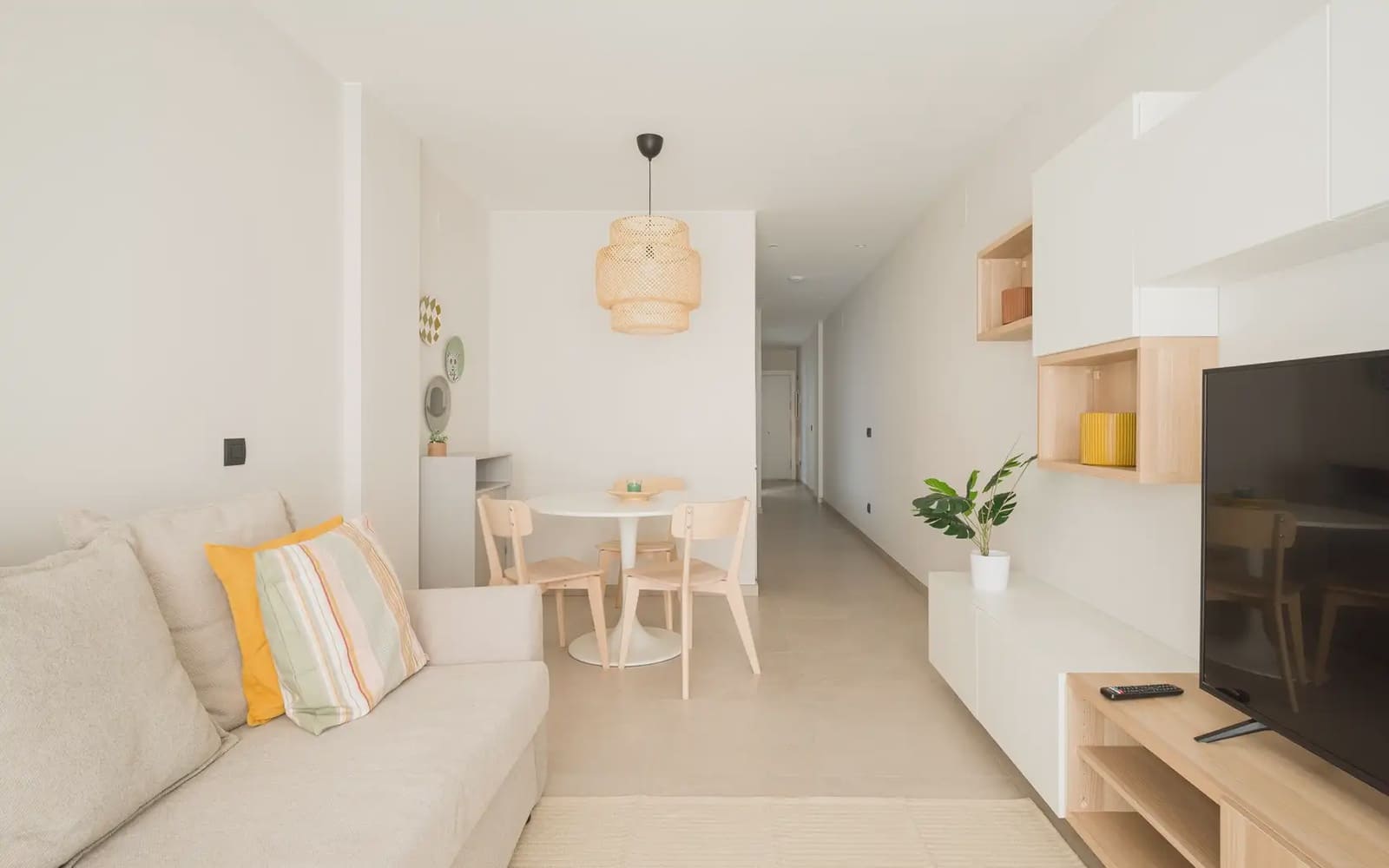 Appartement de 1 chambre à louer à Las Palmas de Gran Canaria - 900 € (Ref: 9932300)